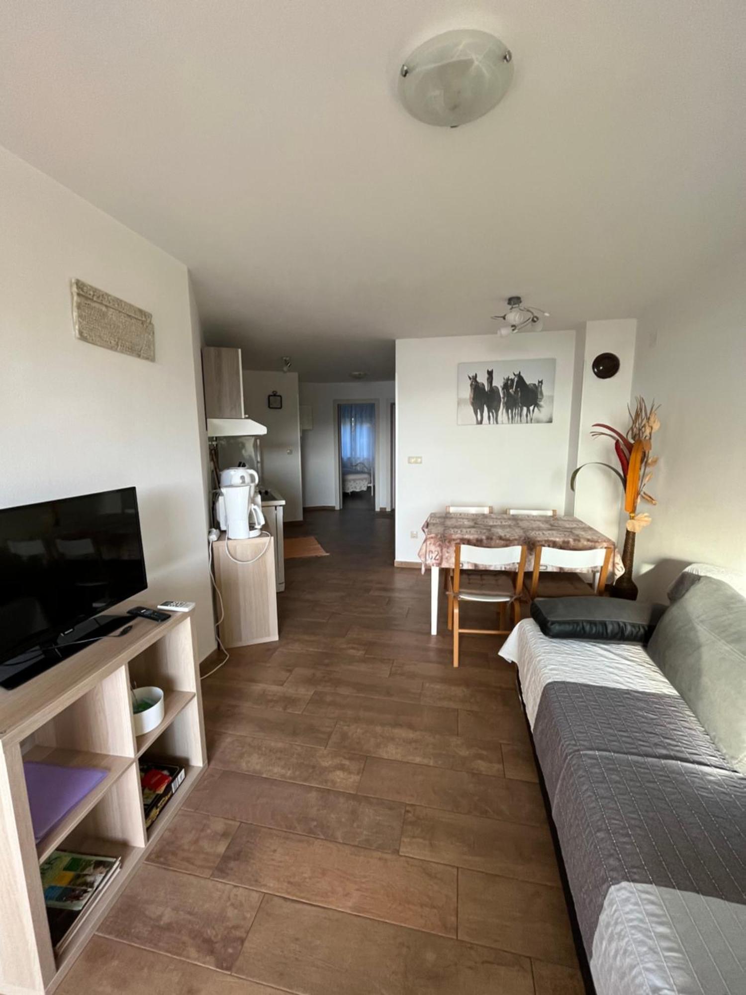 Apartments Amore 巴斯卡 外观 照片