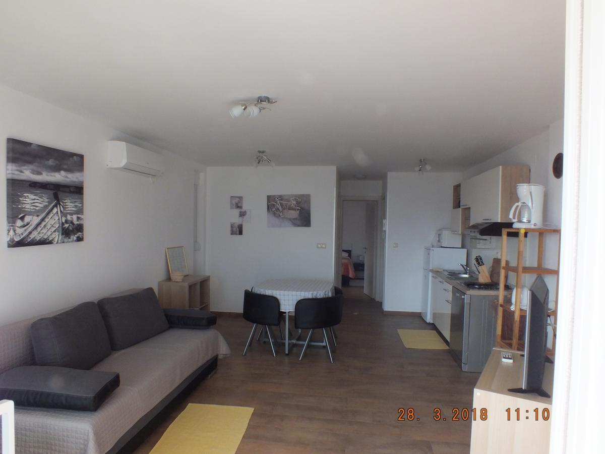 Apartments Amore 巴斯卡 外观 照片